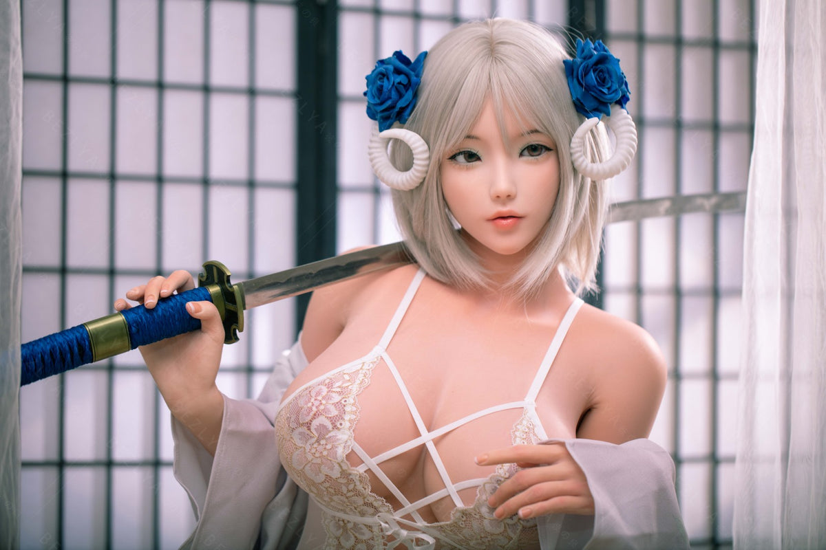 Cyrtenthera sexpuppe (Bezlya Doll 160cm G-cup 2.1 Silikon)