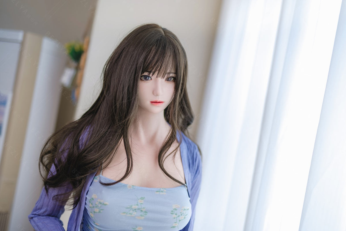 Helianthus sexpuppe (Bezlya Doll 162cm C-cup 2,2U Silizium)