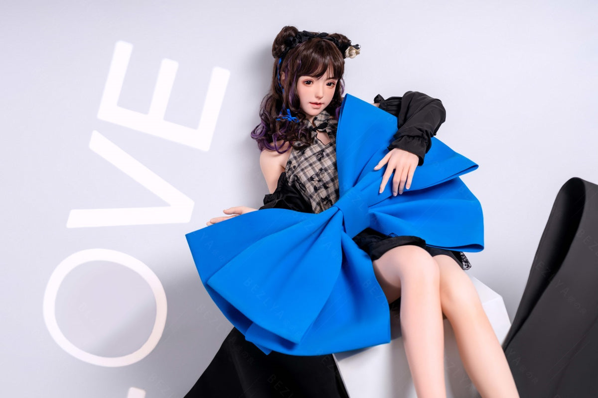 Pisum sexpuppe (Bezlya Doll 150cm B-cup 2.1 Silikon)