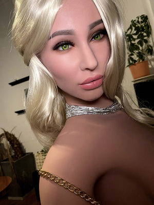 Savannah.B sexpuppe (Climax Doll Classic 170 cm G-cup Tpe)