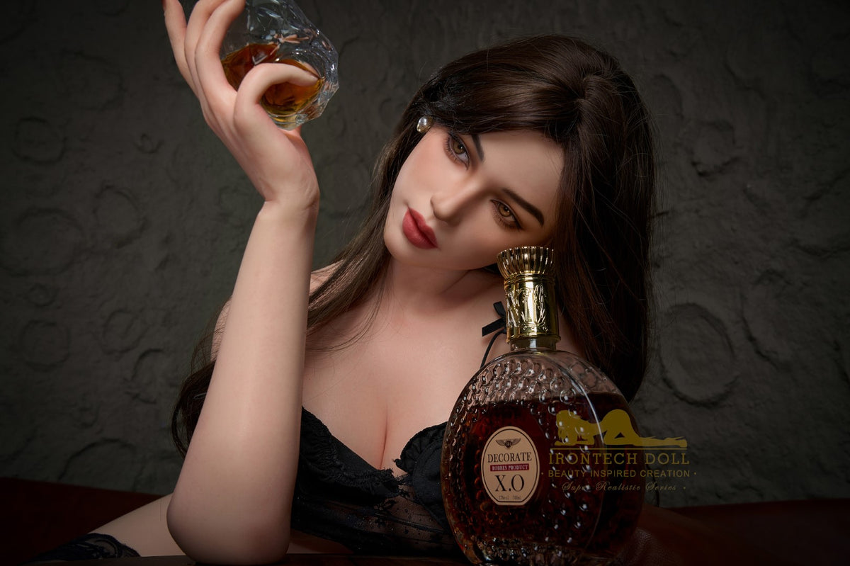 Sylvia sexpuppe (Irontech Doll 166cm C-cup S42 Silikon)