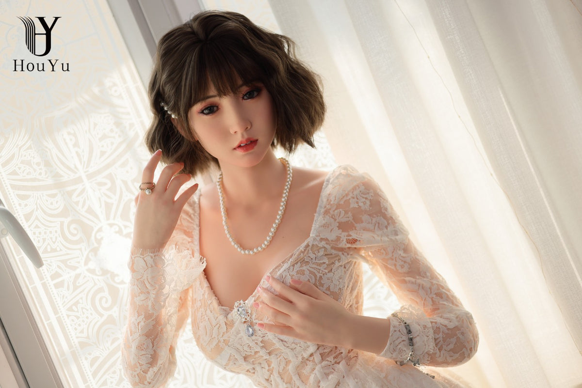 Sex doll Elle (HouYu Doll 158cm D-cup silicone)