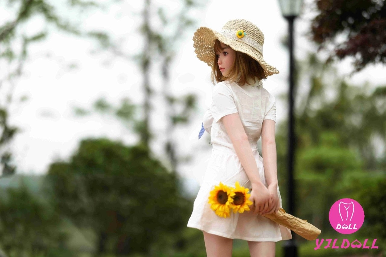 Liliana sexpuppe (YJL Doll 148cm C-cup #315 TPE+Silikon)