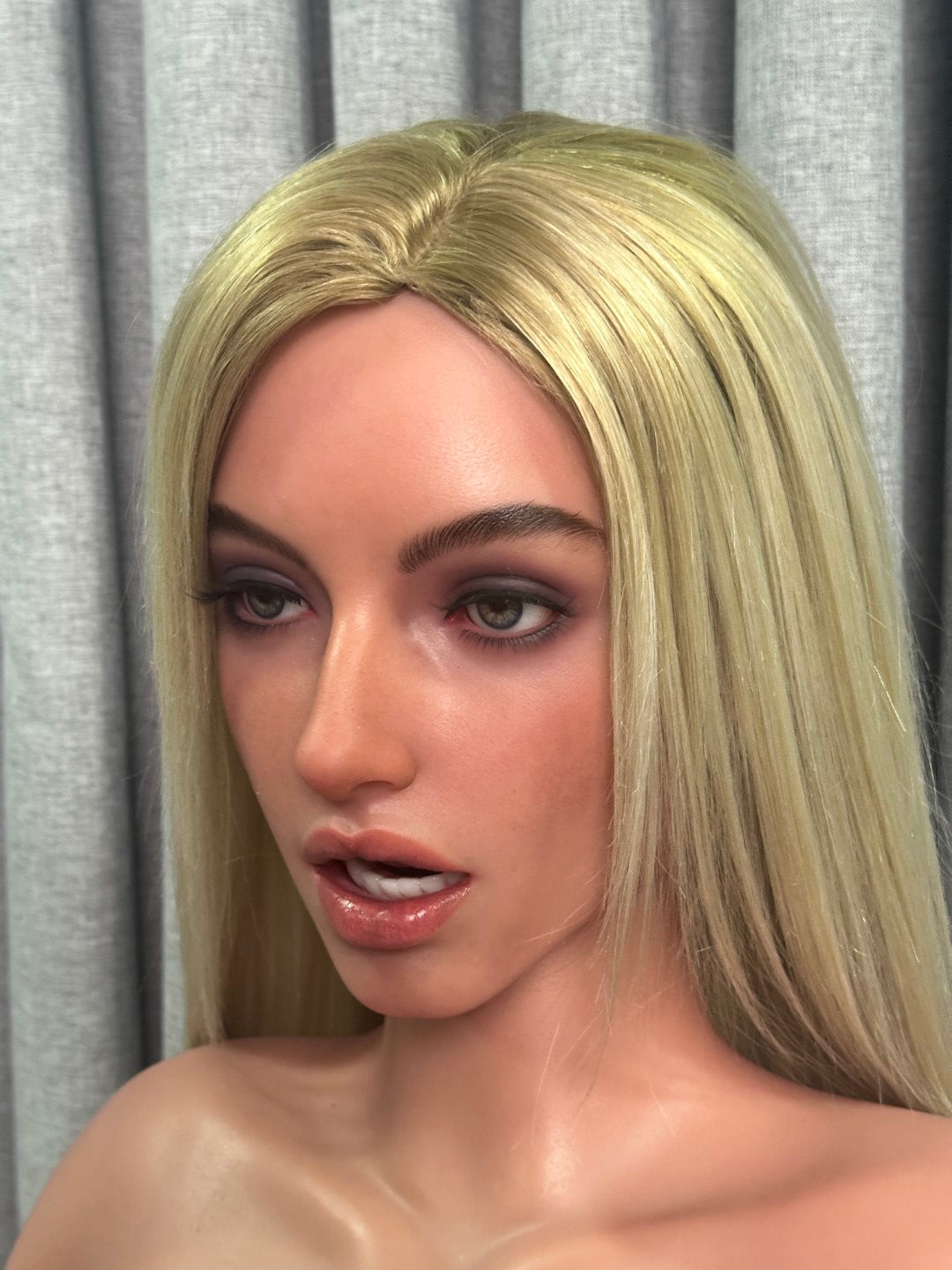 Blake sexpuppe (Zelex 160cm J-cup ZXE216-2 SLE Silikon)