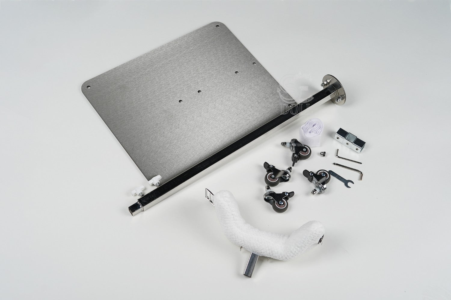 However, stand with wheels (SE-Doll accessories)