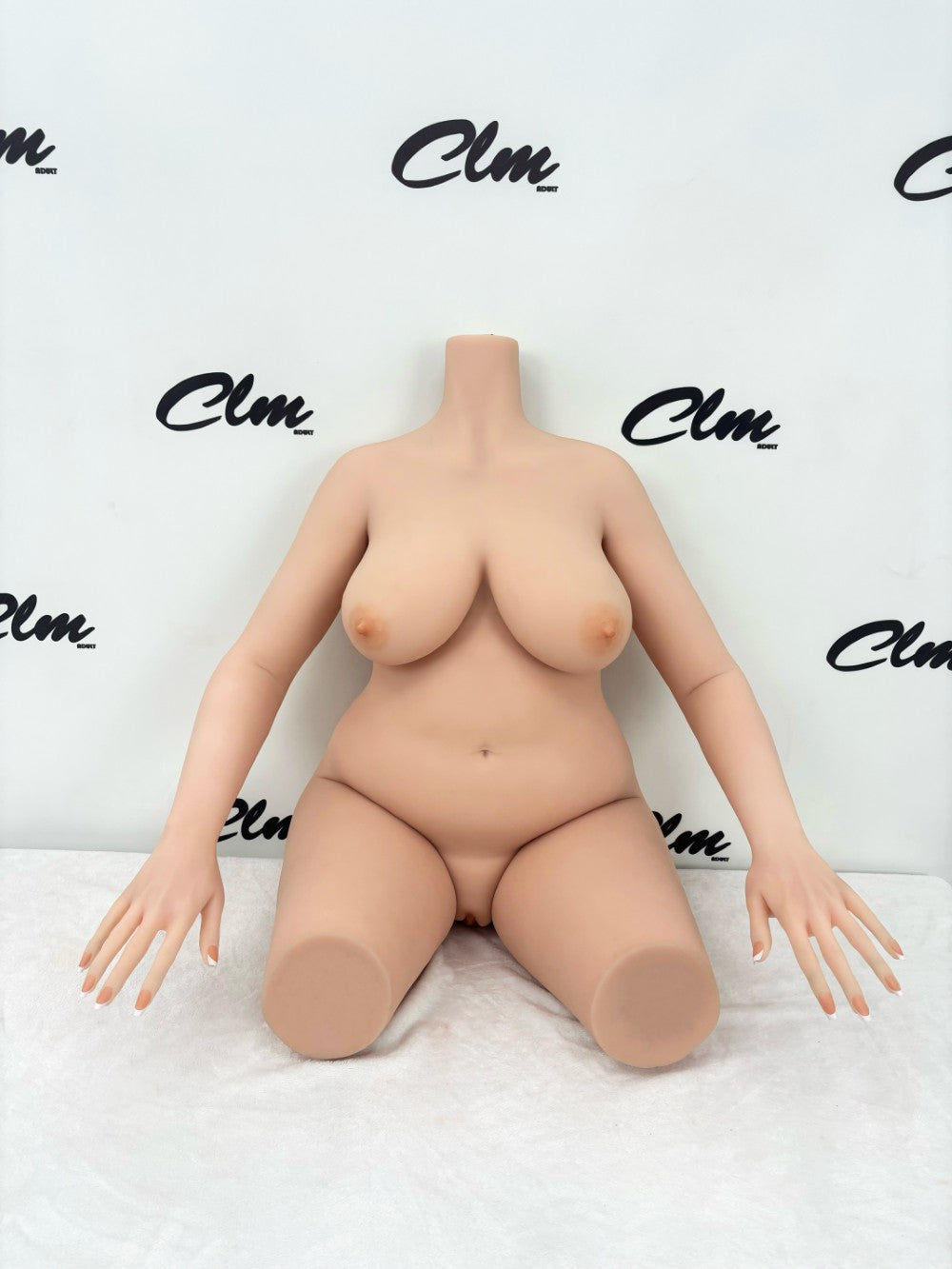 Welliger Oberkörper sexpuppe (Climax Doll Classic 88cm F-cup TPE)