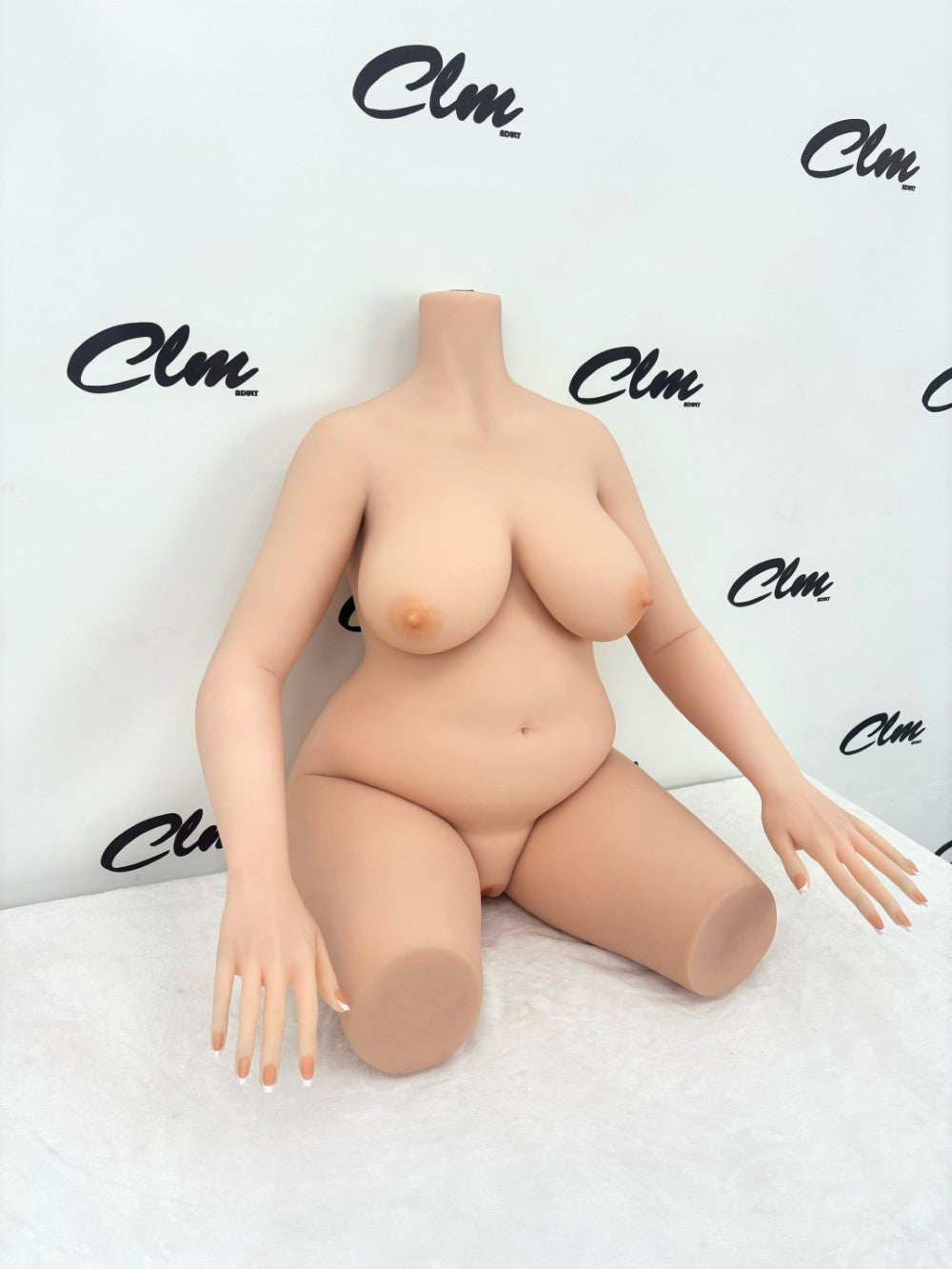 Welliger Oberkörper sexpuppe (Climax Doll Classic 88cm F-cup TPE)