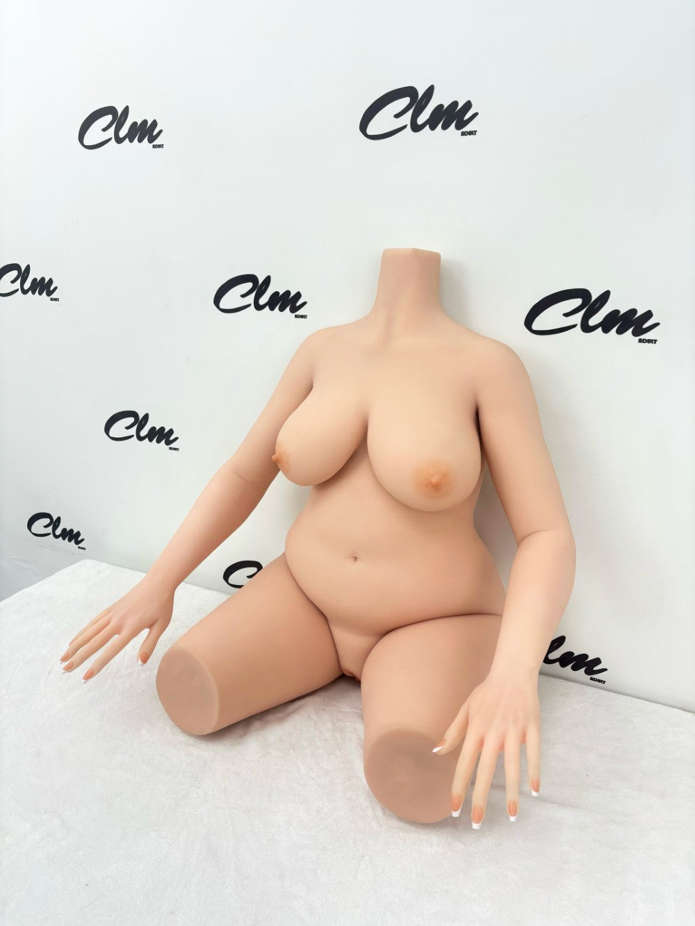 Welliger Oberkörper sexpuppe (Climax Doll Classic 88cm F-cup TPE)