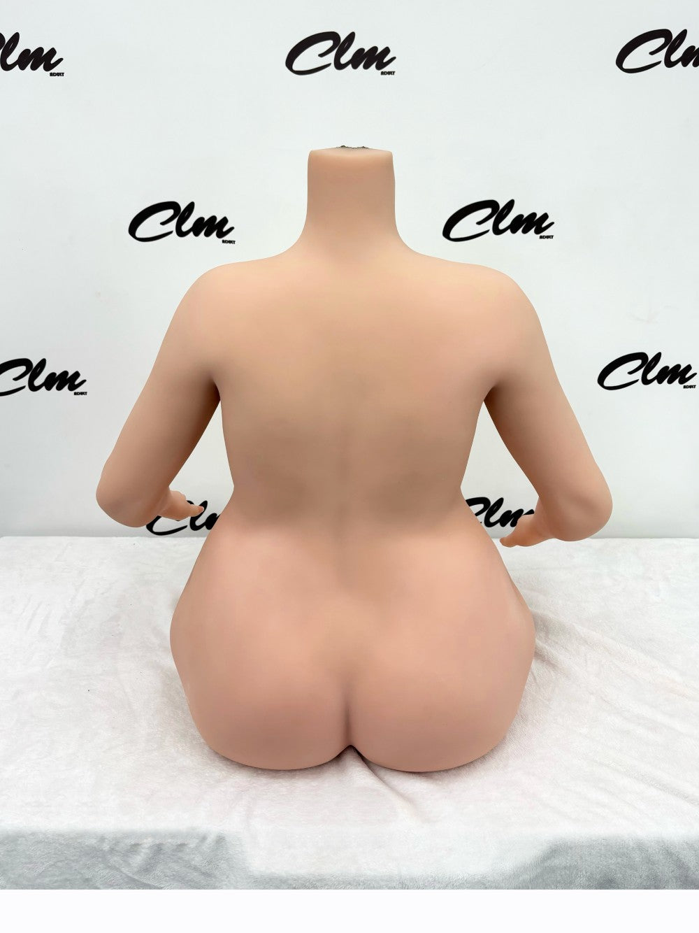 Welliger Oberkörper sexpuppe (Climax Doll Classic 88cm F-cup TPE)