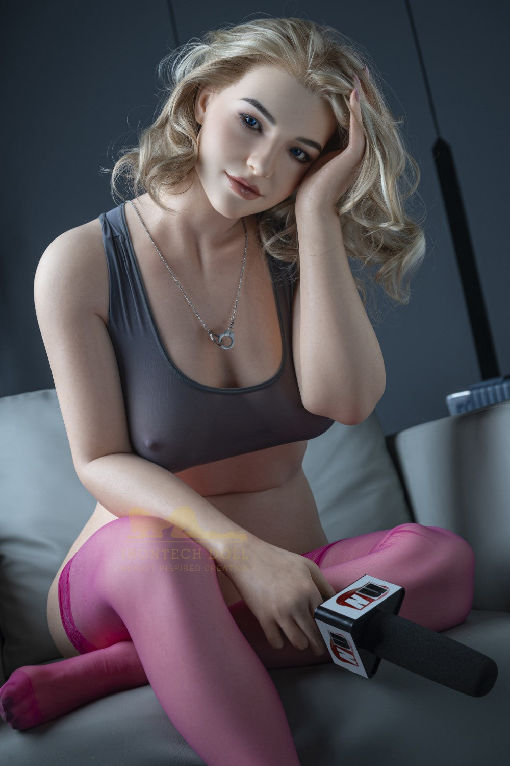 Eila Adams Pornostar sexpuppe (Irontech Doll 160cm C-cup Silikon)