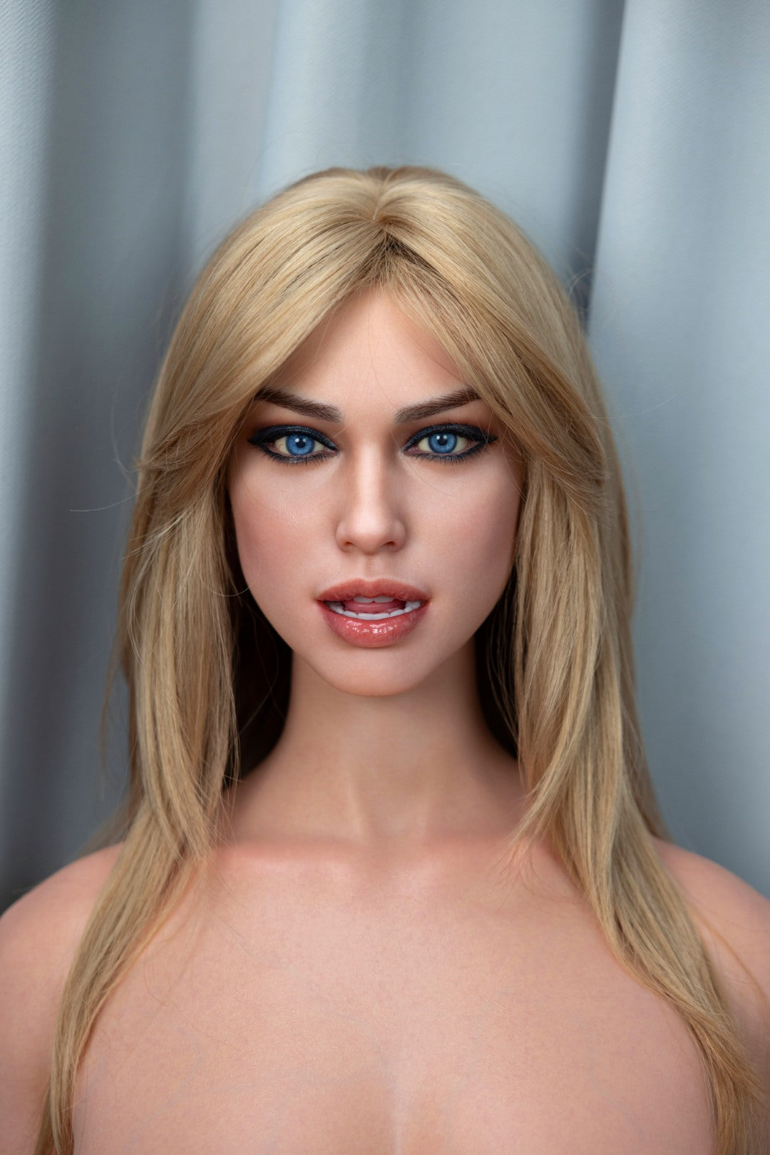 Della Torso sexpuppe (FanReal Doll 95 cm G-cup Silikon) EXPRESS
