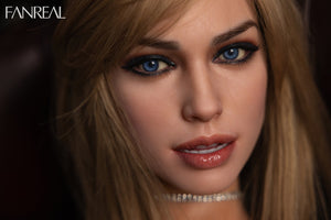 Della sexpuppe (FanReal Doll 170 cm d-cup Silikon)