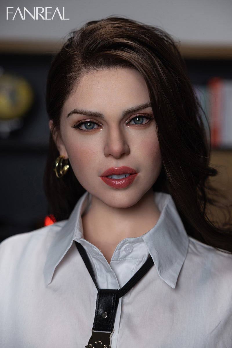 Gina Sex doll (FanReal Doll 170cm D-cup silicone)