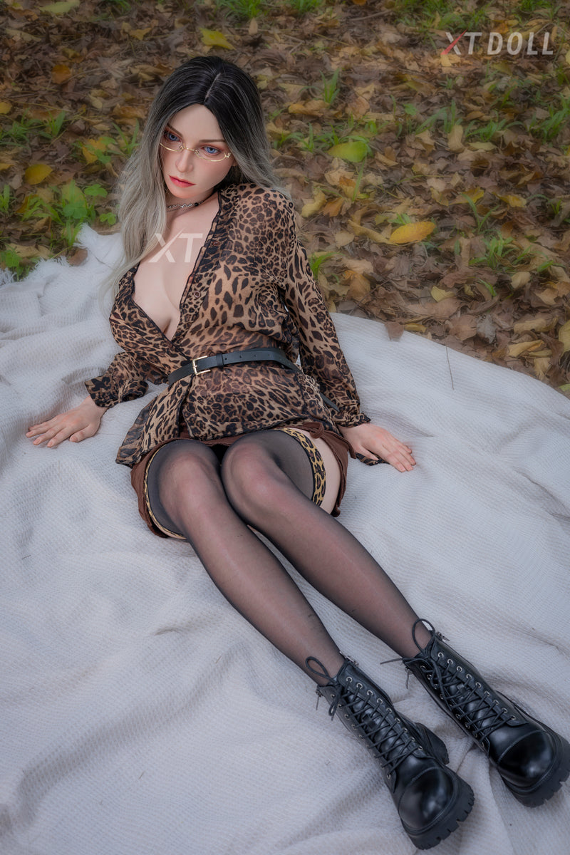 Melanie sexpuppe (XT Doll 165cm E-cup #XT-15-B Silikon)